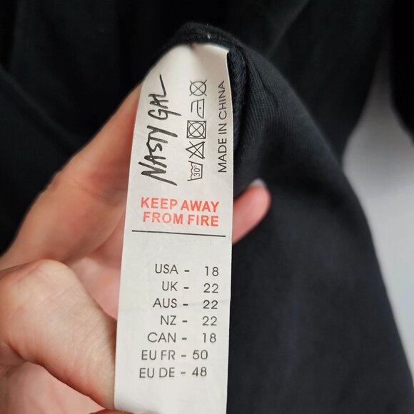 Nasty Gal Maxi Wrap Dress Black Puff Sleeve Tiered Size 18 Boho Milkmaid Grunge - Picture 7 of 11